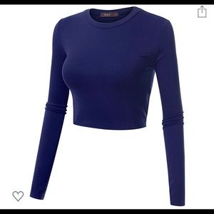 Long sleeve crop top.